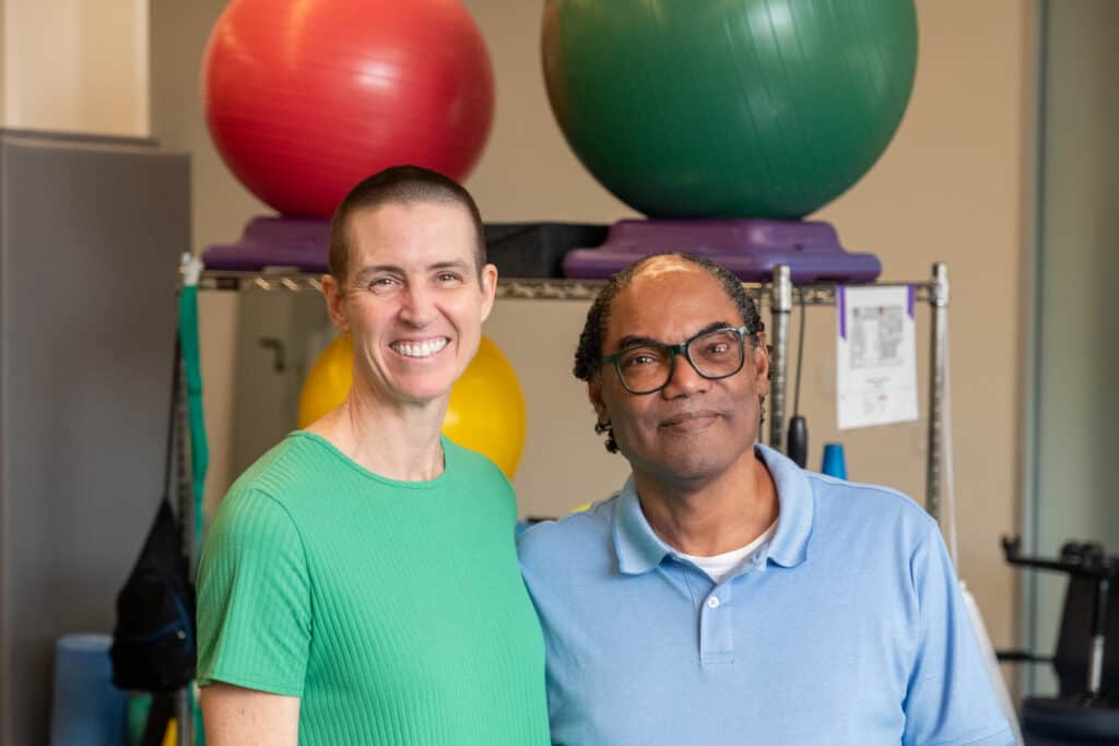 Con cada paso, John está más cerca de la recuperación en Church Health Memphis