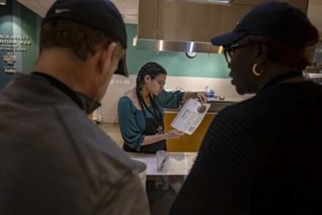 Recipe for success: Free cooking class takes beginners through the basics at Church Health Memphis